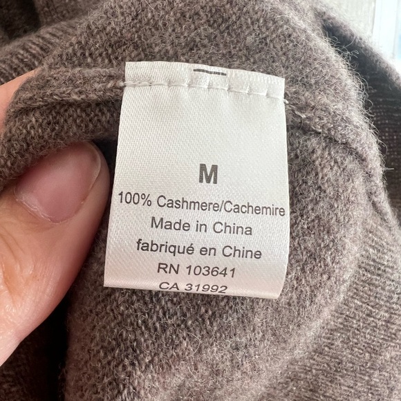 K+J Cashmere Sweater - Picture 3 of 4